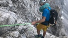 Notfall-Stützpunkt für Kletterer in der Laliderer Nordwand | Bild: BR; Kilian Neuwert