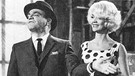 Ein Amerikaner, der weiß, was er will: C.R. MacNamara (James Cagney) und seine deutsche Sekretärin, Fräulein Ingeborg (Liselotte Pulver). | Bild: ARD Degeto/BR