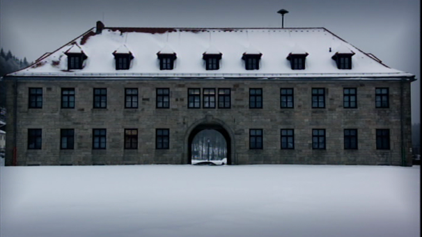 Die Kommentatur des Konzentrationslagers Flossenbürg | Bild: BR