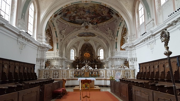 Abtei Seligenthal-Kircheninnraum | Bild: BR/E. Albrecht