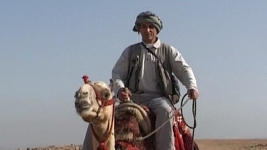 Stipe Božić auf einem Kamel | Bild: BR
