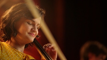 Die Cellistin Raphaela Gromes  | Bild: BR