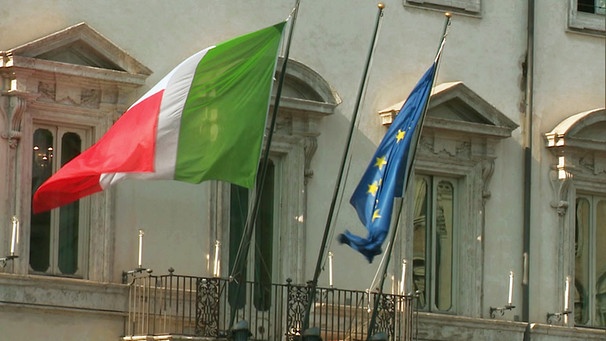 Die italienische und europäische Flagge | Bild: BR