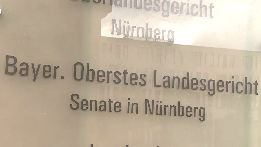 Das Schild des Bayerischen Obersten Landesgerichts. | Bild: BR
