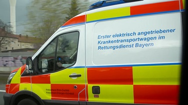 Erster elektrisch angetreibener Krankentransportwagen. | Bild: BR