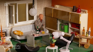 Eins der Puppenzimmer die Ingrid Kuch eingereichtet hat. | Bild: BR