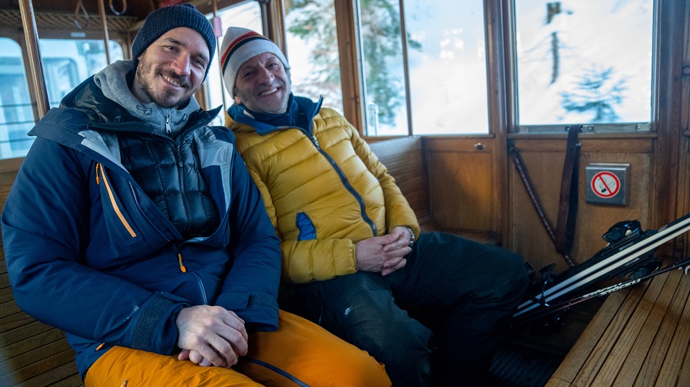Skifahren in Retro-Skigebieten: Schmidt Max unterwegs mit Felix Neureuther am Wendelstein | Bild: André Goerschel/BR
