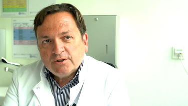 Prof. Dr. med. Viktor Meineke, Facharzt für Dermatologie, München | Bild: BR