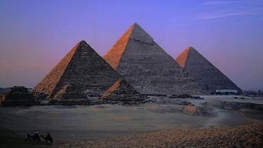 Die Pyramiden von Gizeh mit der Cheops-Pyramide | Bild: picture-alliance/dpa