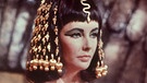 Liz Taylor in der legendären Rolle der "Cleopatra" (1963).  | Bild: picture-alliance/dpa