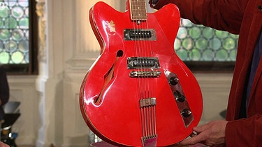 Rote E-Gitarre | Bild: Bayerischer Rundfunk