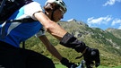Mit dem Mountainbike über die Alpen | Bild: BR