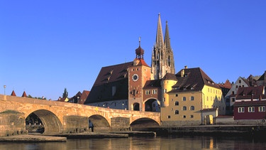 Steinerne Brücke und Dom in  Regensburg | Bild: Bild: Regensburg Tourismus GmbH