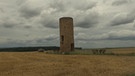 Unter unserem Himmel - Im Quellgebiet der Fränkischen Saale: Der Weiße Turm in Wülfershausen | Bild: BR