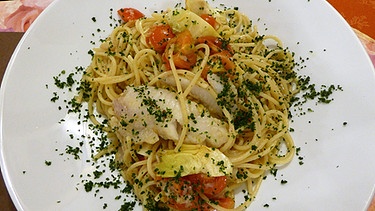 Hausgemachte Pasta mit Gardasee-Fisch-Ragù in einem Restaurant in Limone | Bild: Annette Eckl