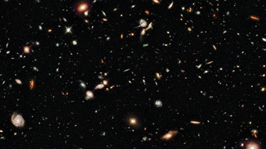 Blick des Hubble-Teleskops ins Universum 2009 | Bild: NASA, ESA, G. Illingworth (UCO/Lick Observatory and the University of California, Santa Cruz), R. Bouwens (UCO/Lick Observatory and Leiden University), and the HUDF09 Team