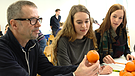 Die MINTProbe_01_Orangenstapelworkshop mit Prof. Dr. Gero Friesecke | Bild: BR