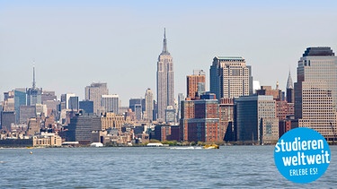 Skyline von New York mit Logo | Bild: colourbox.com, DAAD, Montage: BR