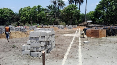 Bau der Boarding School- Sierra Leone | Bild: Christoph Lüdemann, l'appel 