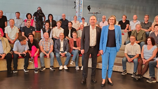 Hubert Aiwanger und Christiane Benner vor Publikum | Bild: Gabriele König / BR