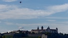 Heißluftballon in der Nähe der Festung Marienberg | Bild: Johannes Volkmann, Würzburg, 03.09.2023