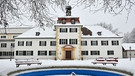Triesdorfer Winter an der blauen Lagune beim Weißen Schloss. | Bild: Erich Kraus, Weidenbach, 07.12.2023
