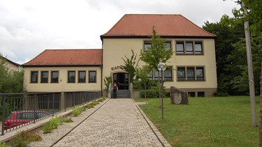 Das Rathaus der Gemeinde Rauhenebrach | Bild: BR-Mainfranken/Norbert Steiche