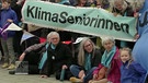 Demonstrierende Seniorinnen | Bild: Bayerischer Rundfunk 2024