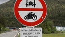 Ein Fahrverbotschild | Bild: Bayerischer Rundfunk 2024