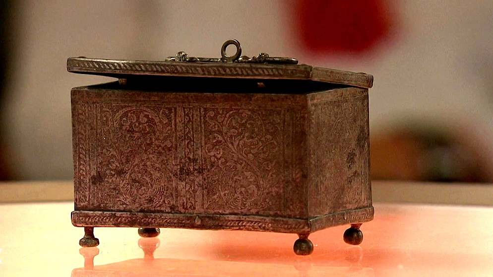 Eisenkistchen bzw. Miniaturkassette aus dem 16. Jahrhundert | Bild: Bayerischer Rundfunk