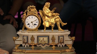 Eine Uhr im Stil des Rokoko mit dem Fabeldichter La Fontaine, 19. Jahrhundert, Frankreich | Bild: Bayerischer Rundfunk