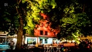 Illuminiertes Haus | Bild: Bayerischer Rundfunk