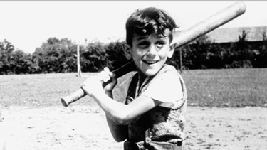 Der Junge mit dem Baseballschläger ... | Bild: Bayerischer Rundfunk