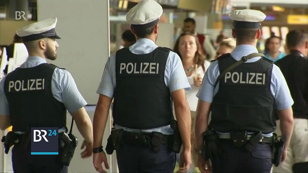 Polizisten | Bild: Bayerischer Rundfunk