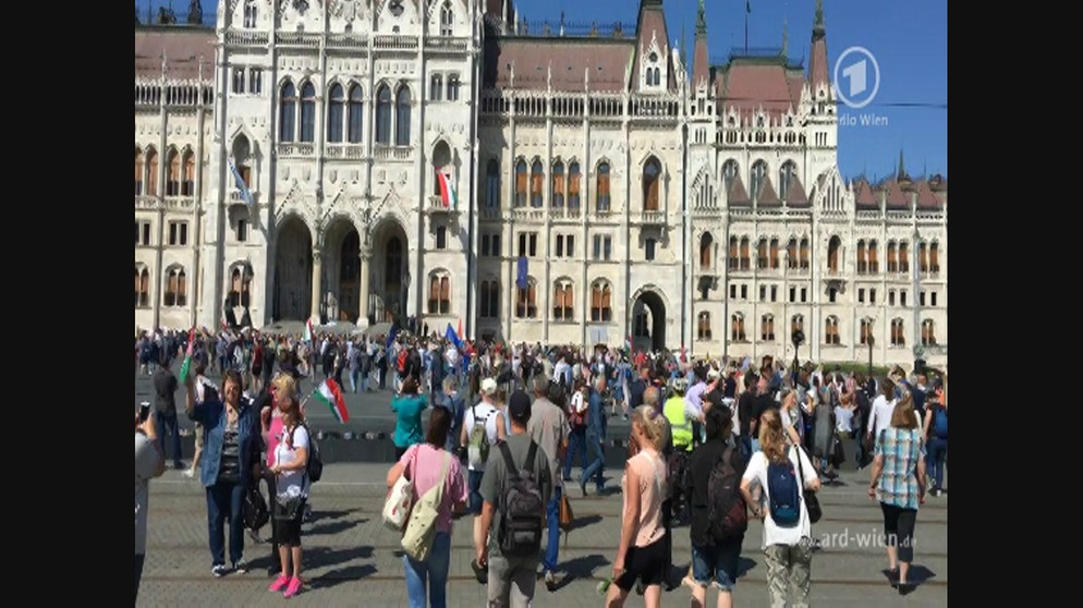 Proteste Budapest | Bild: Bayerischer Rundfunk