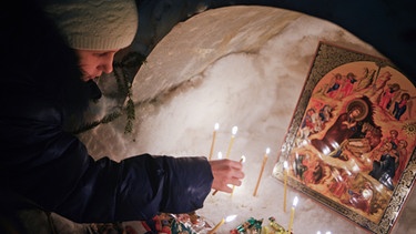 Orthodoxe Weihnachten in der Region Nowgorod | Bild: picture-alliance/dpa