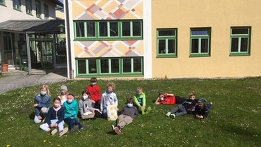 Kinder der Klasse 4a aus Flintsbach am Inn | Bild: BR