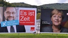 Wahlplakate von Angela Merkel und Martin Schulz | Bild: picture-alliance/dpa