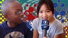 Zwei BR-Kinderreporter mit Mikrofon | Bild: BR