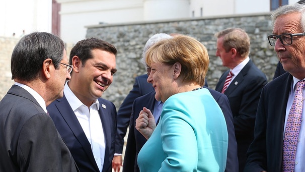 Kanzlerin Angela Merkel, EU-Ratspräsident Jean-Claude Juncker, Grieschischer Ministerpräsident Alexis Tsipras | Bild: picture-alliance/dpa