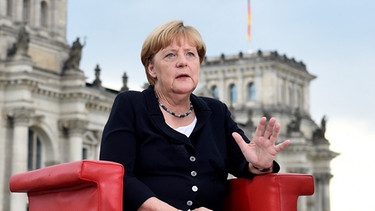 Angela Merkel im ARD-Sommerinterview | Bild: dpa-Bildfunk/Rainer Jensen