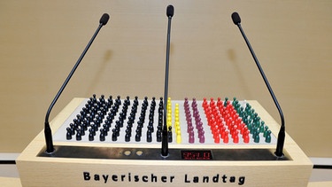 Rednerpult Bayerischer Landtag | Bild: picture-alliance/dpa