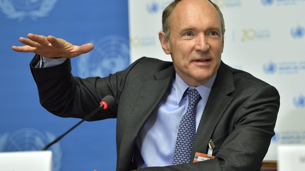 Tim Berners-Lee bei einer Pressekonferenz der UNO im Jahr 2013 (Archivbild) | Bild: picture-alliance/dpa