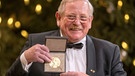 In München nahm heute der Astrophysiker Reinhard Genzel den Physik-Nobelpreis entgegen. | Bild: pa/Dpa/Peter Kneffel