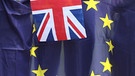 Europaflagge und britische Flagge | Bild: Reuters (RNSP)