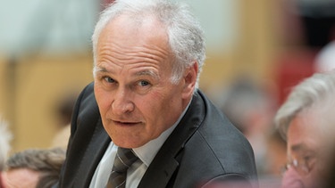 CSU-Politiker Erwin Huber ist Zeuge im Bayern-LB-Prozess | Bild: picture-alliance/dpa