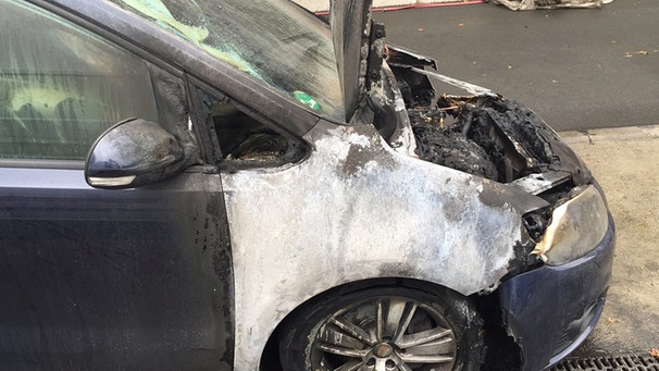 Auto von Frauke Petry in Brand gesetzt | Bild: Twitter/Marcus Pretzell