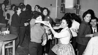 Türkischer Tanzabend | Bild: Siemens Corporate Archives