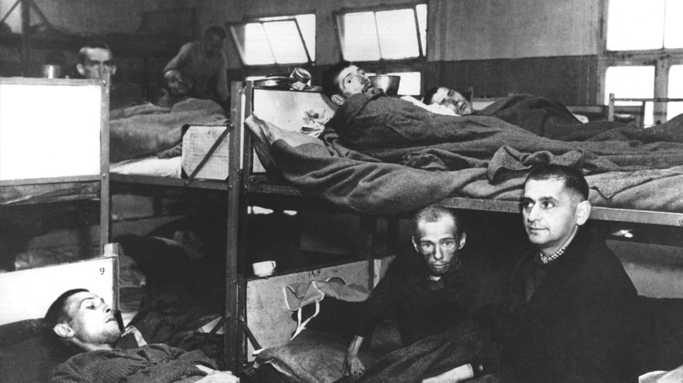 KZ Flossenbürg: An der Ruhr erkrankte Häftlinge nach der Befreiung | Bild: National Archives Washington / KZ-Gedenkstätte Flossenbürg