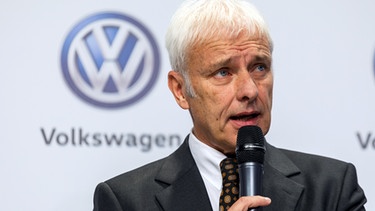 Der Volkswagen-Konzernchef Matthias Müller  | Bild: picture-alliance/dpa/Philipp von Ditfurth